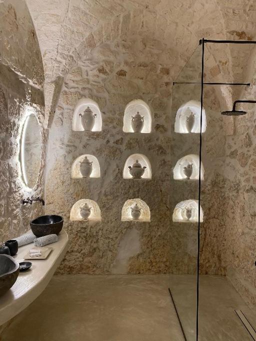 Bed and Breakfast Alesia Luxury Cave Ostuni Exteriér fotografie